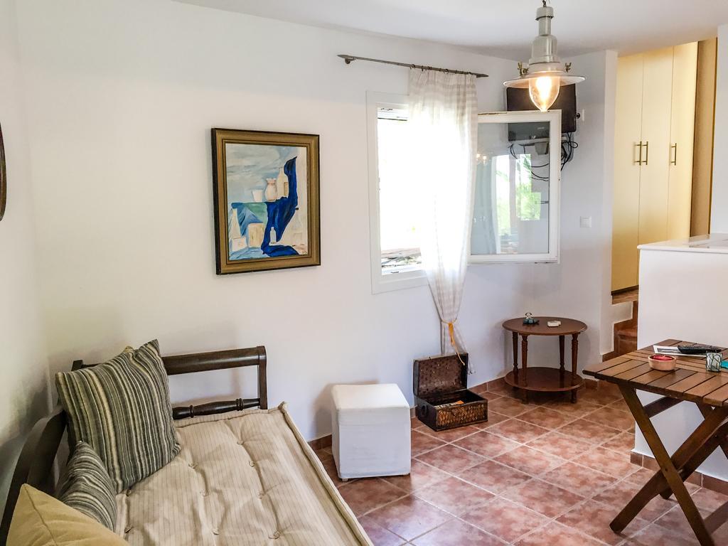 Phoenix Cosy Home Ιι Livadakia Buitenkant foto